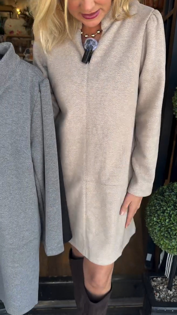 Women Round Neck Solid Color Casual Dress