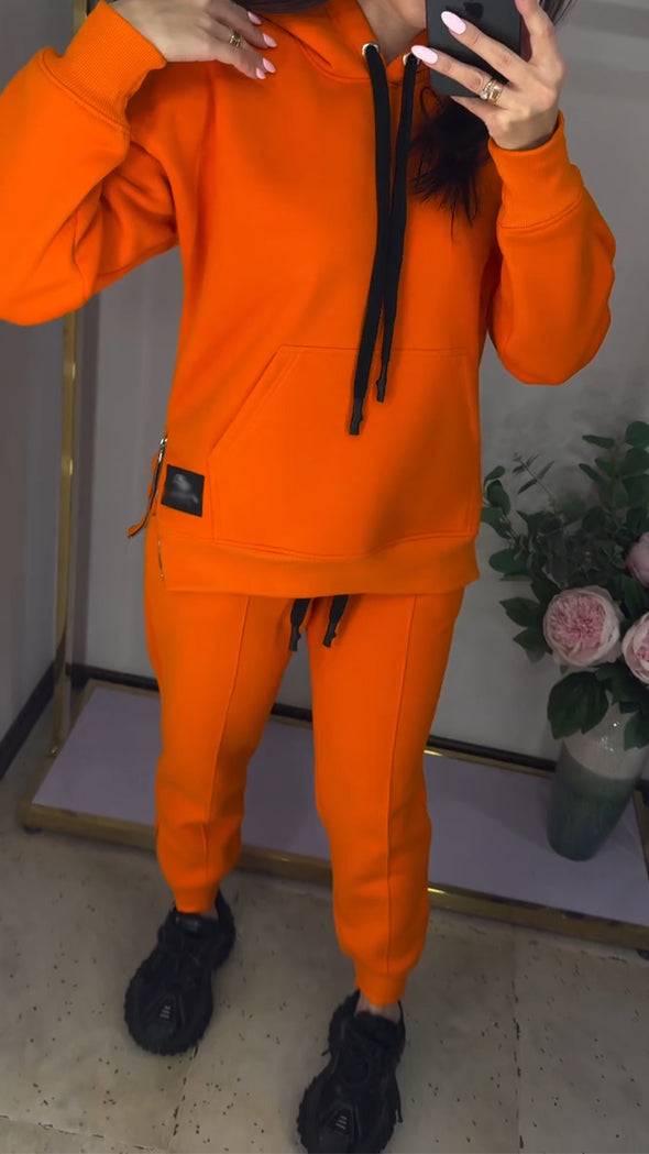 Women Round Neck Hooded Sweatshirt with Drawstring and Side Zipper + Casual Pants Set